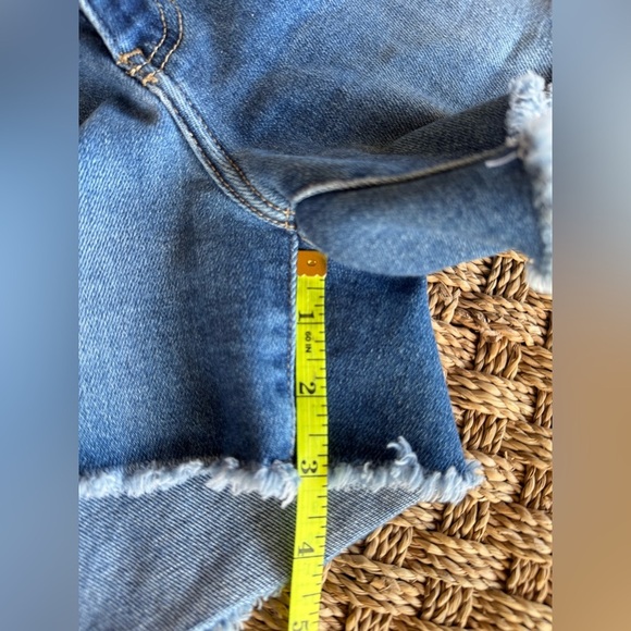 Just Black Denim Women's Shorts size 29 - Picture 13 of 13